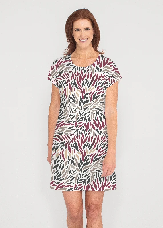 Hotsy Totsy Wine (8144) ~ Lucy Tee Dress