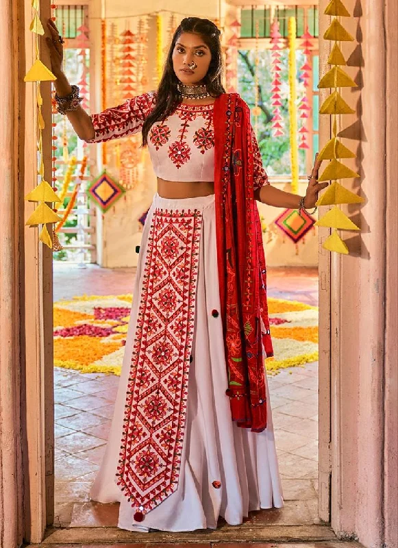 White Designer Chaniya Choli For Navratri